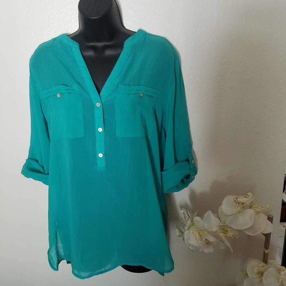 Apt 9 teal blouse size m